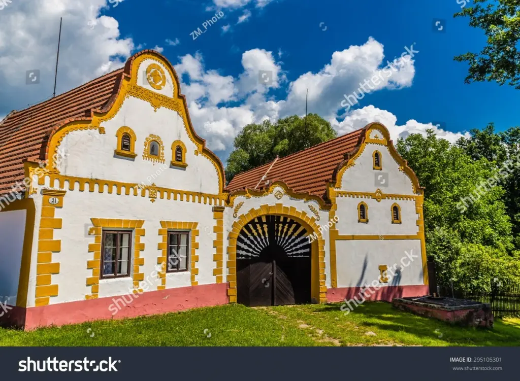 Historik odhaluje: proč se v českých domácnostech tradičně věší toto nad dveře.