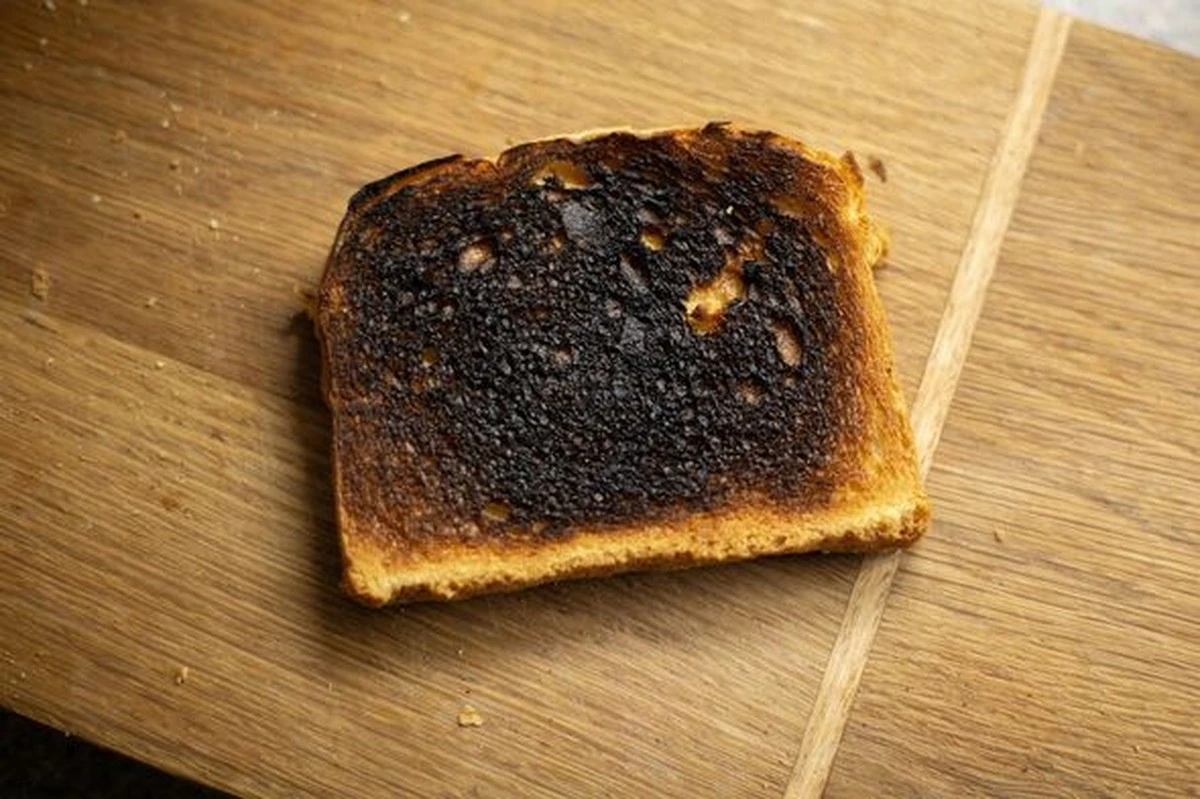 Ocet na připálené hrnce: Chemický trik, který odstraní i nejhorší spáleniny. - image 2