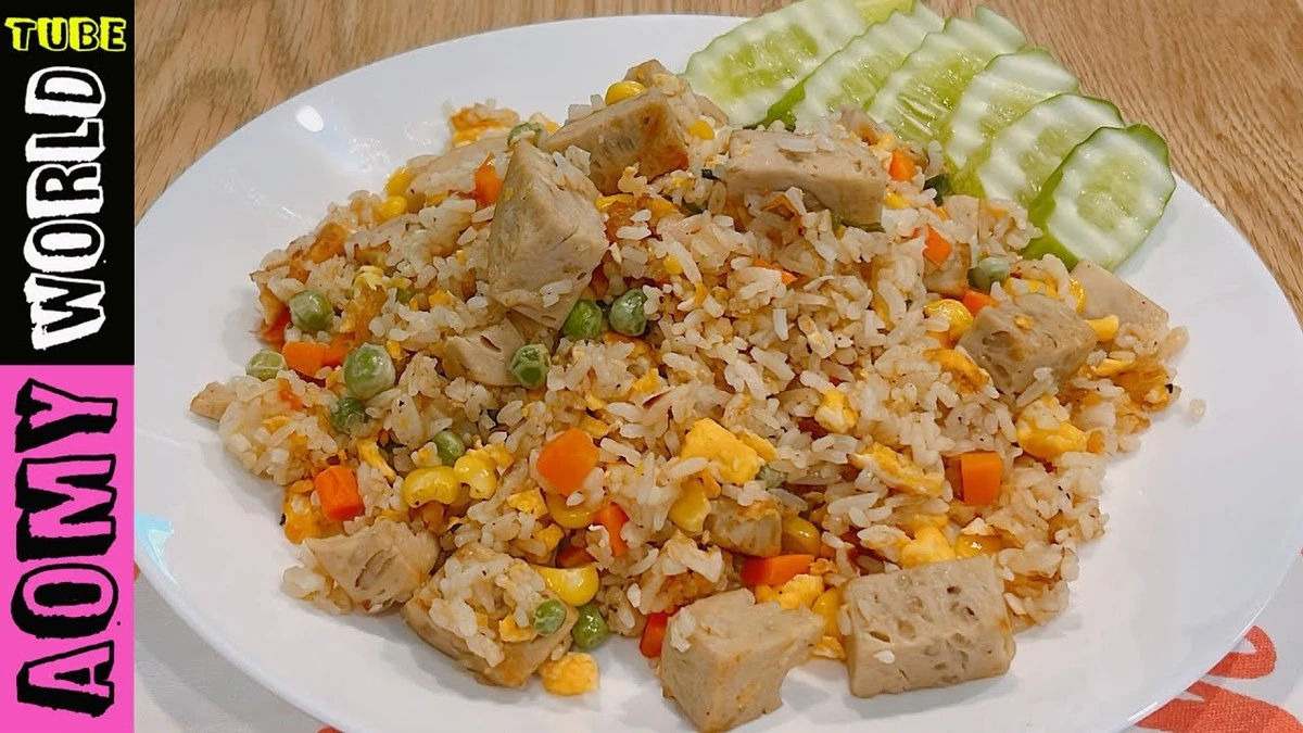 Proč šéfkuchaři vždy přidávají kostku ledu do smažené rýže - image 2