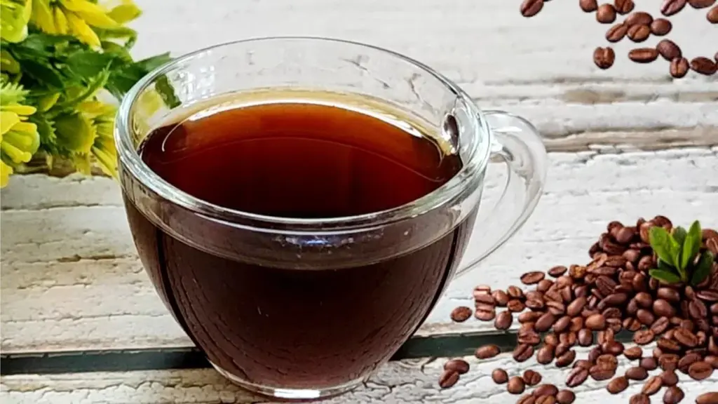 Špetka skořice v kávě? Vědci potvrzují její účinek na metabolismus.