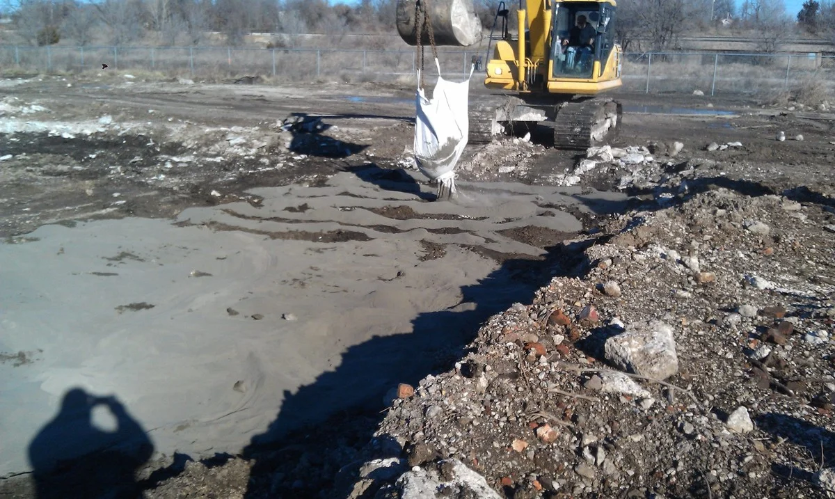 Zahradníci prozrazují: Proč nikdy nemíchat tuto zeminu s kompostem. - image 1