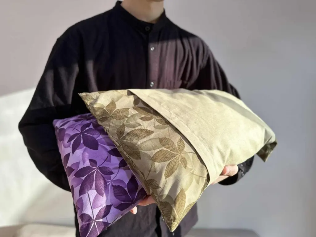 Čajové sáčky pod polštářem? Fascinující účinek na kvalitu spánku podle vědců.